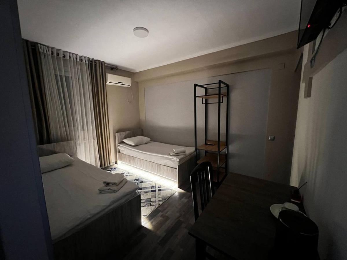 Ave Hotel Osh Εξωτερικό φωτογραφία