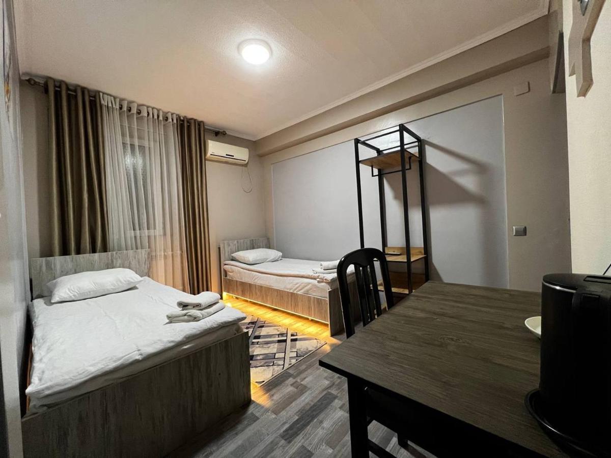 Ave Hotel Osh Εξωτερικό φωτογραφία