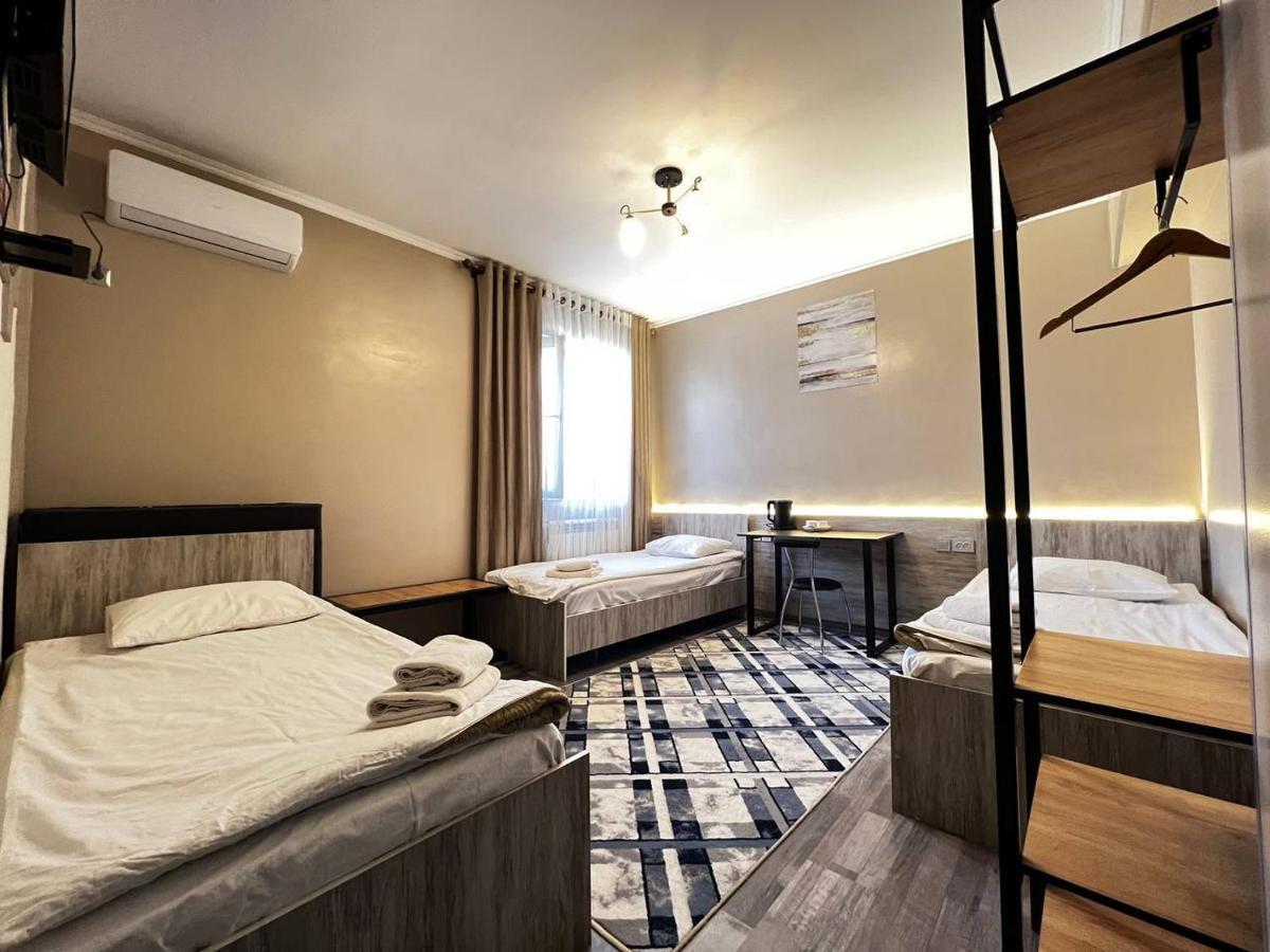 Ave Hotel Osh Εξωτερικό φωτογραφία