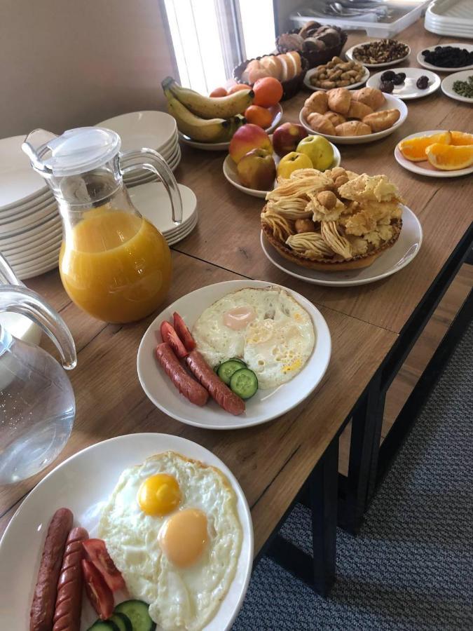 Ave Hotel Osh Εξωτερικό φωτογραφία